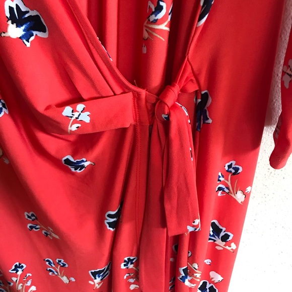 6)NEW❤️The Limited-Wrap dress! Pretty orange color - Picture 6 of 7